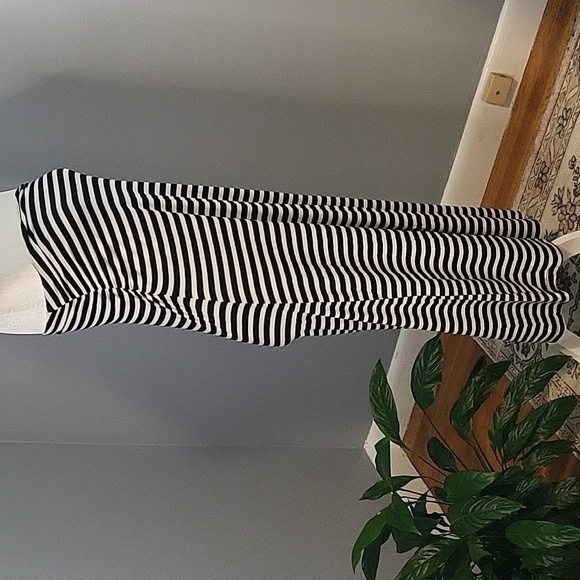 Caslon Convertible Long Skirt or Mid-Length Dress Black & White Stripe Size XSP - Picture 2 of 11